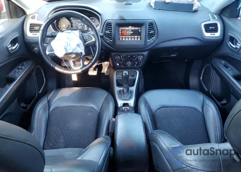 2019 Jeep Compass Latitude z USA, uszkodzony, nr VIN 3C4NJCBB0KT658362